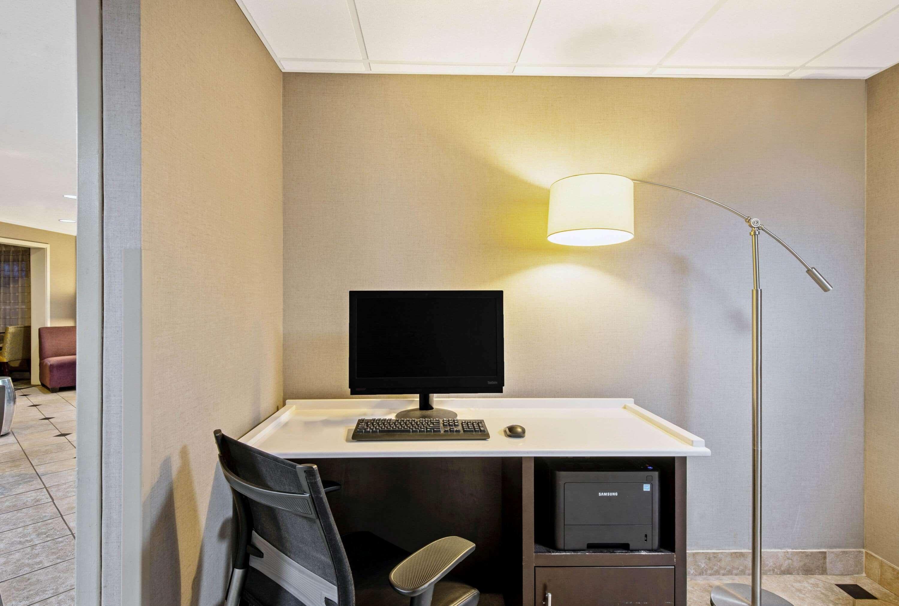 La Quinta By Wyndham Harrisburg Airport Hershey Ngoại thất bức ảnh