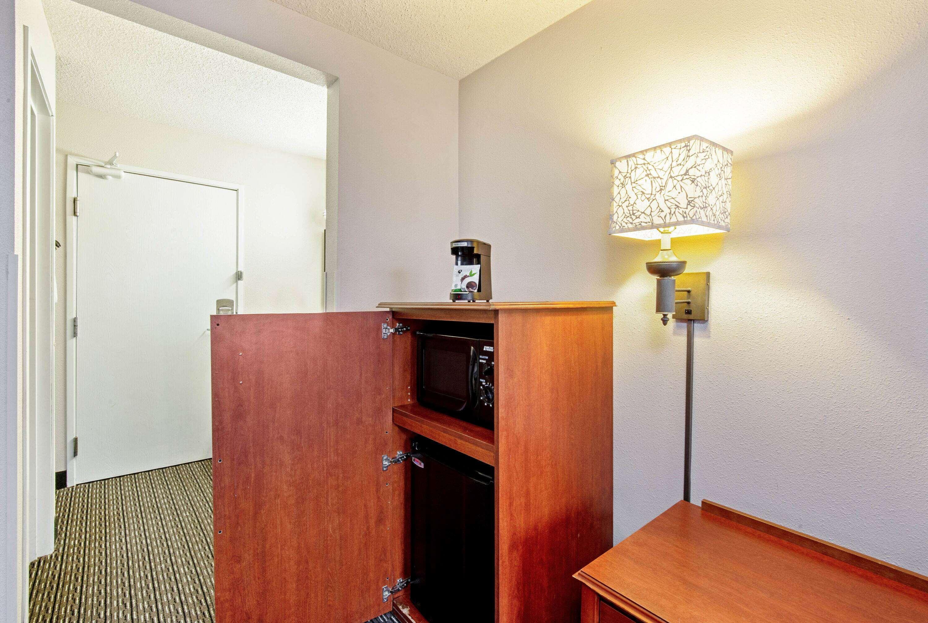 La Quinta By Wyndham Harrisburg Airport Hershey Ngoại thất bức ảnh